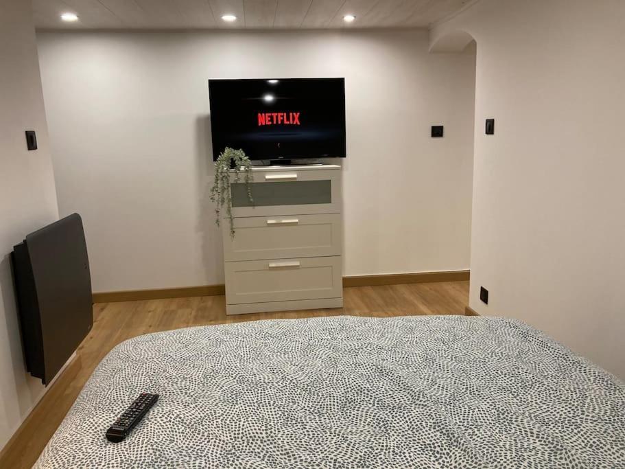 Appartement Chaleureux Proche Centre Clermont-Ferrand Buitenkant foto